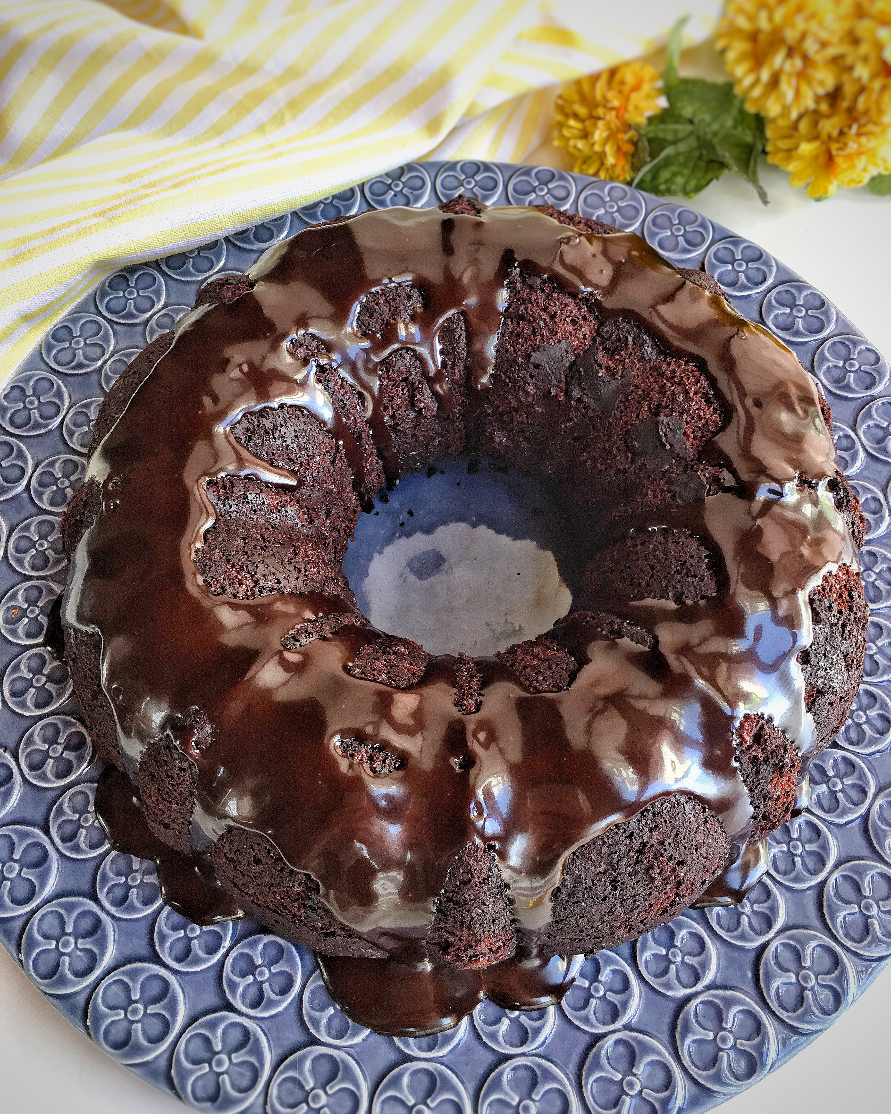 Chocolate cake eggless